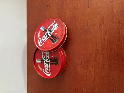 Opbergblikje Nummer 27 Coca-Cola – kavel bij GSD Auctions, Zoeterwoude