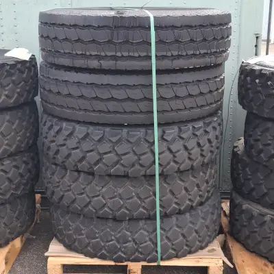 5x Vrachtwagenband, Michelin, o.a. X works – kavel bij Domeinen Roerende Zaken, Groningen