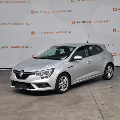 Personenauto, Renault, Megane – kavel bij Domeinen Roerende Zaken, Soesterberg