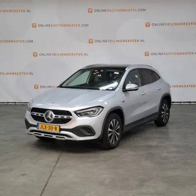 Personenauto, Mercedes-Benz, GLA-klasse, 250 e AMG Line, 2021 – kavel bij Domeinen Roerende Zaken, Soesterberg