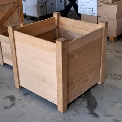 2x Bloembak, Massief eiken | 87x87x87 cm – kavel bij Onlineveilingmeester, Raalte