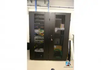 Serverkast met inhoud – kavel bij Nl.clicpublic
