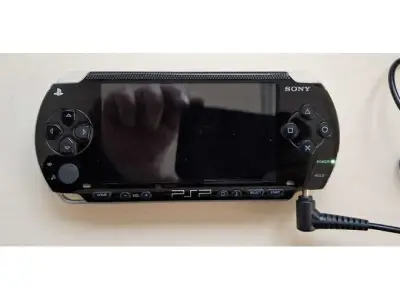 1 PlayStation Portable, PSP-1000 Series, schwarz, als Teilespende – kavel bij Zoll-Auktion, Frankfurt am Main