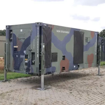 Shelter, O.a Fokker, Dynaf, 1998 – kavel bij Domeinen Roerende Zaken, Almelo