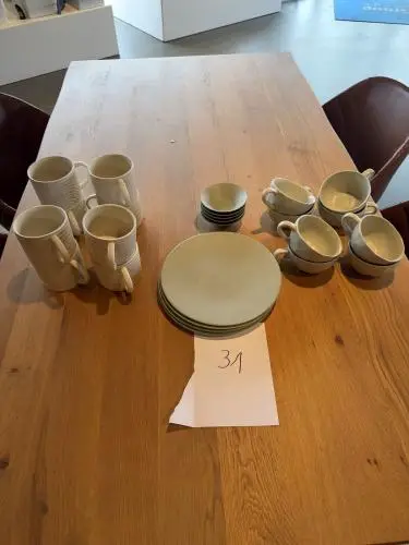 Set Servies – kavel bij Openbare Verkopen, Waregem