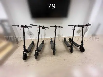 5 E-Scooter im Konvolut, verschiedene Marken – kavel bij Zoll-Auktion, Hamburg