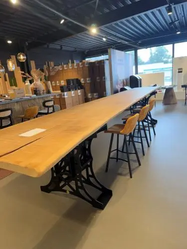Lange Eiken Tafel Studio 82 – kavel bij Openbare Verkopen, Waregem