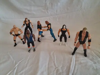 Set WCW actiefiguren – kavel bij De Kringwinkel, Oudenaarde