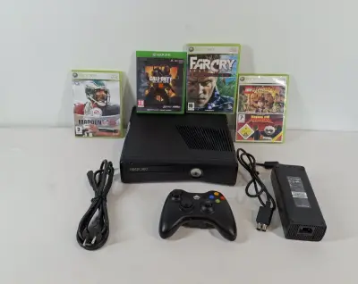 Xbox 360 Slim Console + Controller, accessoires & 4 Games – kavel bij De Kringwinkel, Geraardsbergen