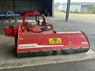 Maschio GIRAFFA XXL 230 SE – kavel bij AB Auction, Obertraubling