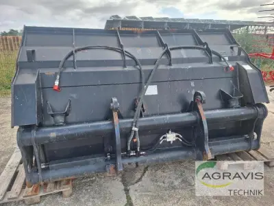 LSB Stahlbau HOCHKIPPSCHAUFEL KL.6 – kavel bij AB Auction, Lindau