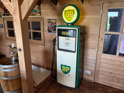 Vintage Benzinepomp BP – kavel bij Auctim, Ysselsteyn