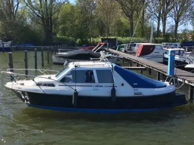 Bella 702 motorboot – kavel bij Boatauction.com, Woerdense Verlaat