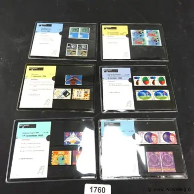 6 officiële PTT Post postzegelmapjes uit 1993 en 1994 met postfrisse postzegels – kavel bij ProVeiling
