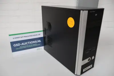 Desktop Computer met zwarte kast met zilveren accenten – kavel bij GSD Auctions, Zoeterwoude