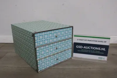 Ladenblok met drie lades'' – kavel bij GSD Auctions, Zoeterwoude