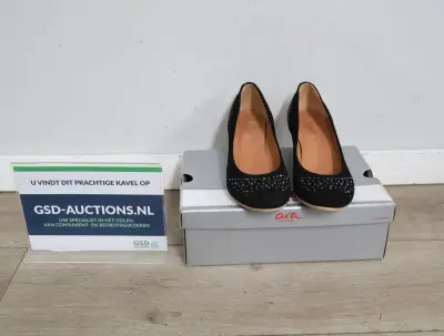 Zwarte dames pumps'' – kavel bij GSD Auctions, Zoeterwoude