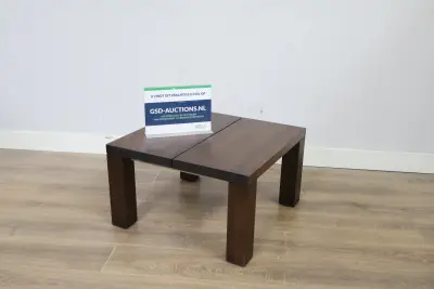 Donkere houten salontafel, Bijzettafel'' – kavel bij GSD Auctions, Zoeterwoude