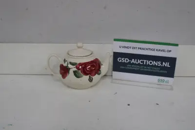 Theepot met rozenmotief'' – kavel bij GSD Auctions, Zoeterwoude