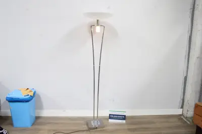 Uplighter Vloerlamp'' – kavel bij GSD Auctions, Zoeterwoude