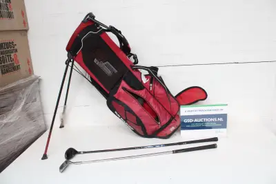 Sun Mountain golftas met 2 golfclubs – kavel bij GSD Auctions, Zoeterwoude