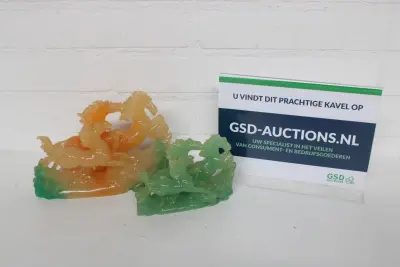 Twee decoratieve paardenbeeldjes – kavel bij GSD Auctions, Zoeterwoude