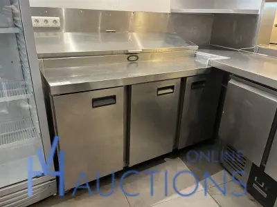 Rvs koelwerkbank met saladette FROSTER – kavel bij VH Auctions