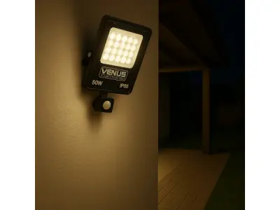5x 5 x LED Schijnwerper 50W met Bewegingssensor – 4000K – kavel bij XL Auctions