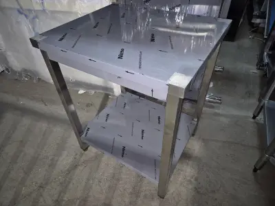 Nieuwe rvs tafel 70x60x86 cm – kavel bij Veilingwinnaar, Amsterdam-West