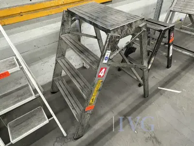 ZARGES aluminium trapladder – kavel bij IVG, Augsburg