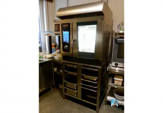Professional oven with stand – kavel bij En.clicpublic