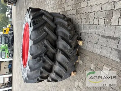 Bkt pflegebereifung bkt 380 / 85 r 24 + 420 / 85 r 38 – kavel bij AB Auction, Ahaus-Wessum