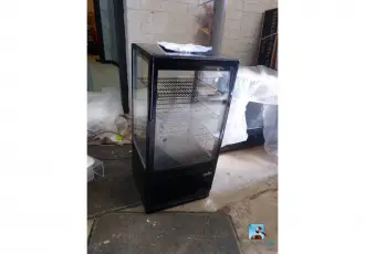 Koelvitrine voor op het toonbankblad – kavel bij Nl.clicpublic
