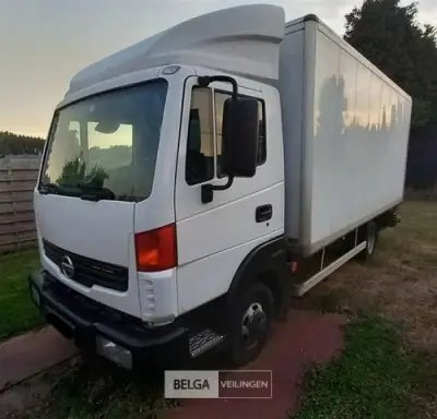 Vrachtwagen NISSAN – kavel bij Belga Veilingen, Bekkevoort