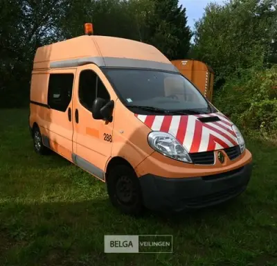 RENAULT TRAFIC lichte vrachtwagen – kavel bij Belga Veilingen