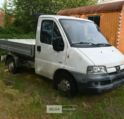 PEUGEOT BOXER lichte vrachtwagen – kavel bij Belga Veilingen