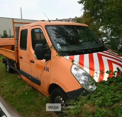 RENAULT MASTER lichte vrachtwagen – kavel bij Belga Veilingen