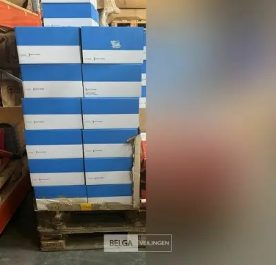 Opbouwbehuizing Busch-Jaeger (10 st/doos-10 dozen) – kavel bij Belga Veilingen, Peer