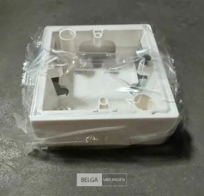 Enkelvoudige opbouwdoos Legrand Valena Next (10 st/doos-5 dozen) – kavel bij Belga Veilingen, Peer