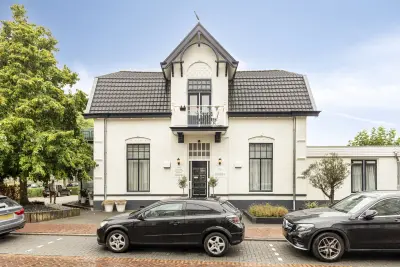 Woon-kantoorpand – Zevenaar, Kerkstraat 46/Stationsplein 20 – kavel bij Vastgoedveiling.nl, Zevenaar