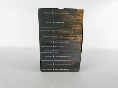 Boekenreeks De Standaard Thrillers – kavel bij De Kringwinkel, Heverlee
