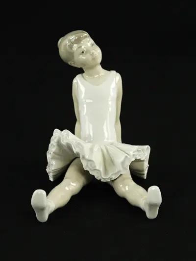 NAO by Lladró – Amusing Ballet – Vicente Martínez – kavel bij De Kringwinkel, Antwerpen