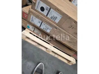 Set van 4 Velux GGL/LPG sjerpen en lijsten – kavel bij Auctelia, La Louvière