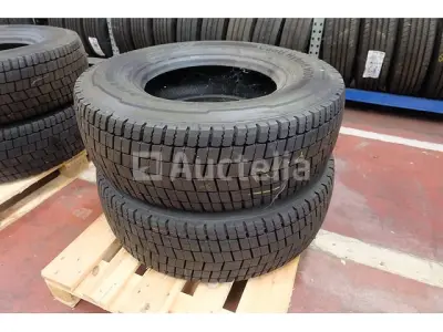 2 Nieuwe banden Continental 305/70 R19.5 – kavel bij Auctelia, Bruxelles