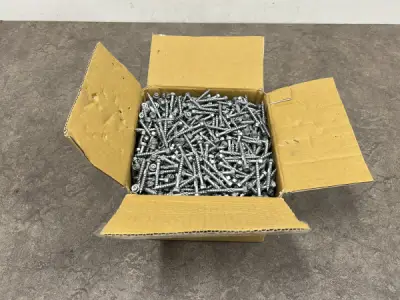 Doos houtbouwschroeven Ø8x65mm TX25 met Dacromet-coating – kavel bij XL Auctions