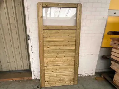 Hillhout terrasscherm met raam 218x101cm – kavel bij XL Auctions