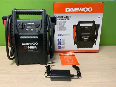 Daewoo - DAJSA4400 - Jump Starter Daewoo – kavel bij Auctim, Aartselaar