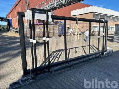 Elektrisches Schiebetor KMY Industrial GT 23 (unbenutzt) – kavel bij Blinto, Hamminkeln
