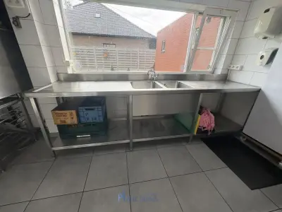 RVS wastafel – kavel bij VH Auctions