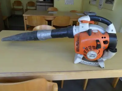 1 Stihl Benzin-Laubbläser BG 86 Blasgerät – kavel bij Zoll-Auktion, Tirschenreuth